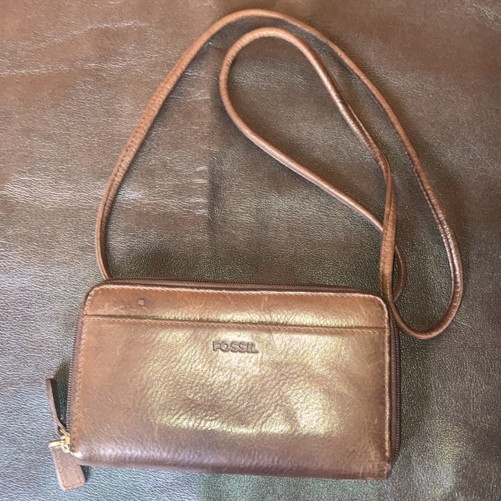 Fossil brown leather crossbody wallet vtg